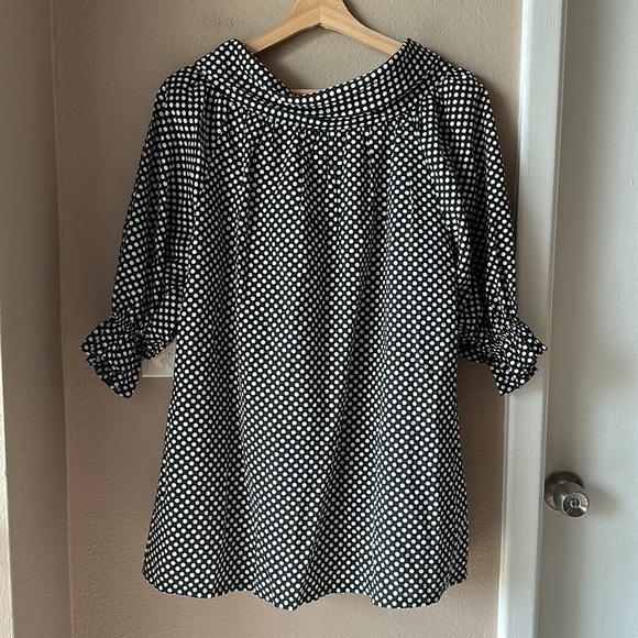 BCBGMAXAZRIA Puffy Sleeve Oversized Polka Dot Tie Neck Blouse - Picture 9 of 9